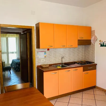 Holiday home Casevacanza Trentovamare